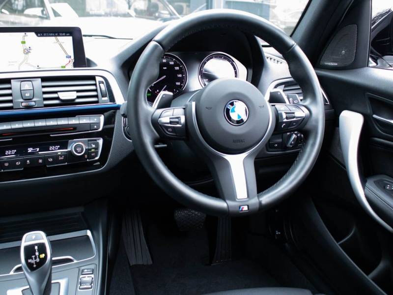 BMW 1 Series   Registered:2019(19)