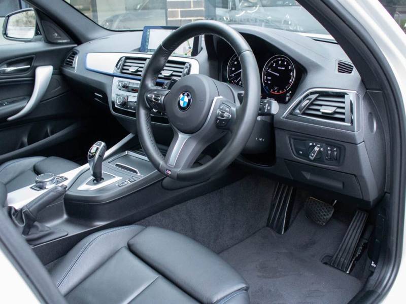 BMW 1 Series   Registered:2019(19)