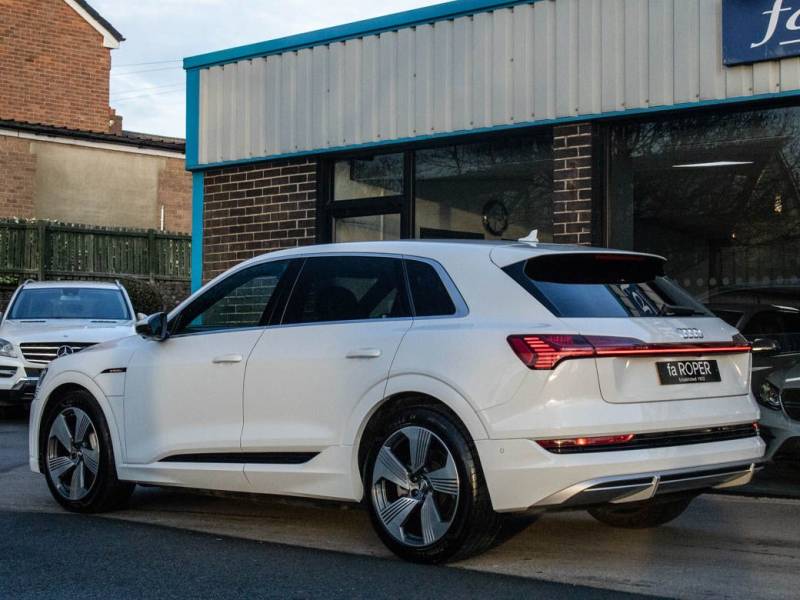 Audi E Tron   Registered:2020(20)