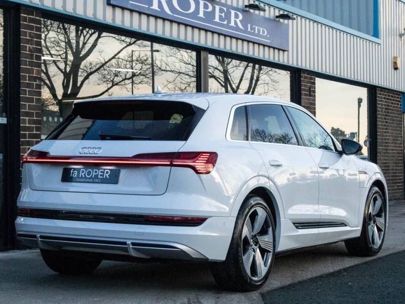 Audi E Tron   Registered:2020(20)