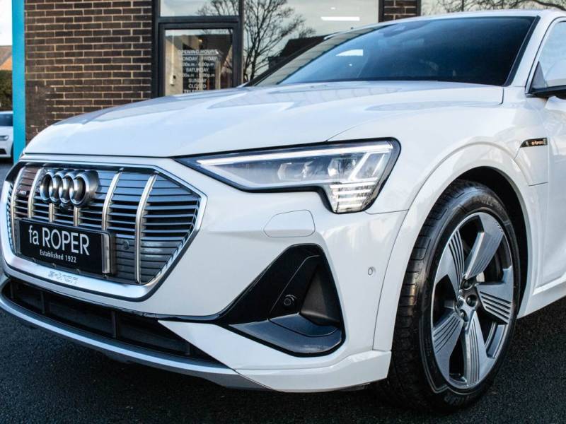 Audi E Tron   Registered:2020(20)