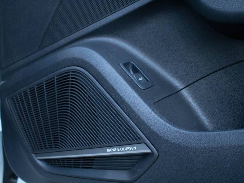 Audi Q2   Registered:2020(20)