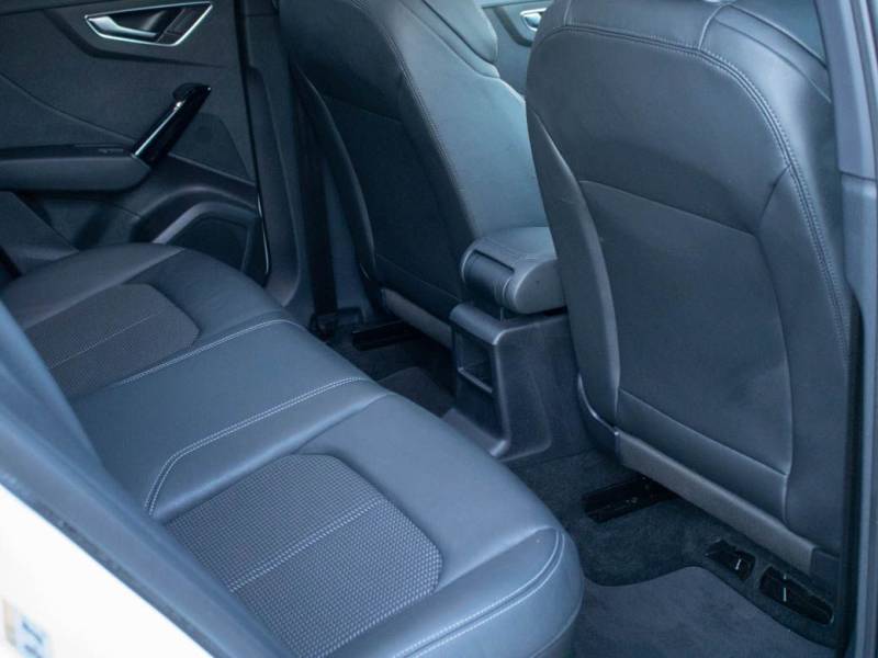 Audi Q2   Registered:2020(20)