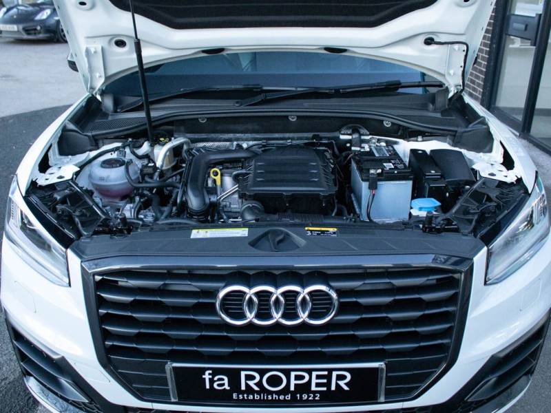 Audi Q2   Registered:2020(20)