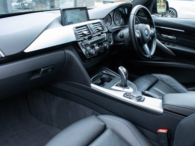 BMW 3 Series   Registered:2017(67)