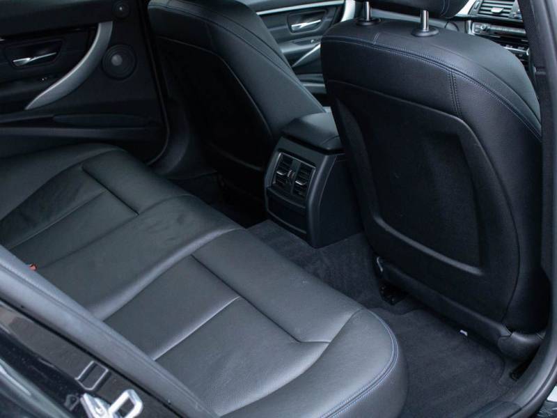 BMW 3 Series   Registered:2017(67)