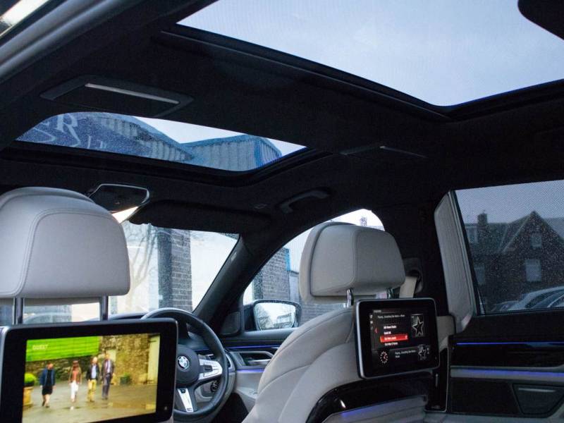 BMW 7 Series   Registered:2018(68)