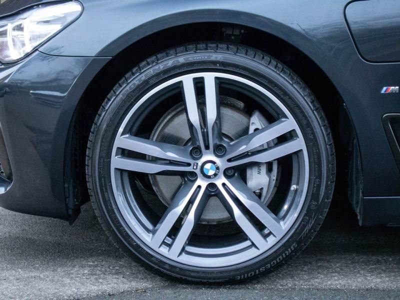 BMW 7 Series   Registered:2018(68)