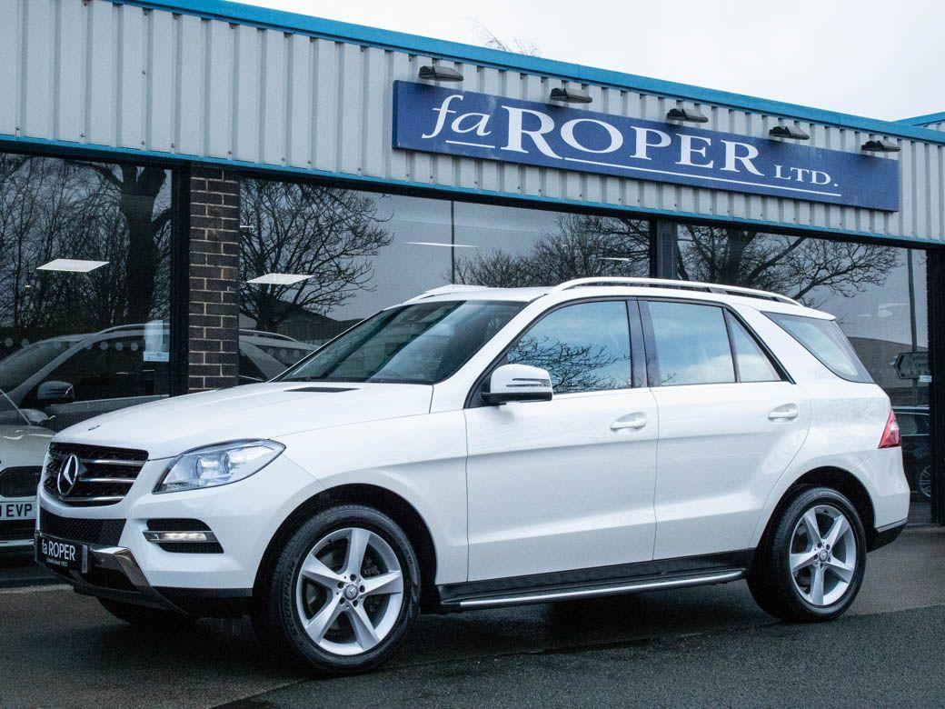 Mercedes-Benz M Class 2.1 ML250 CDi BlueTEC Special Edition Auto Estate Diesel Diamond White Metallic