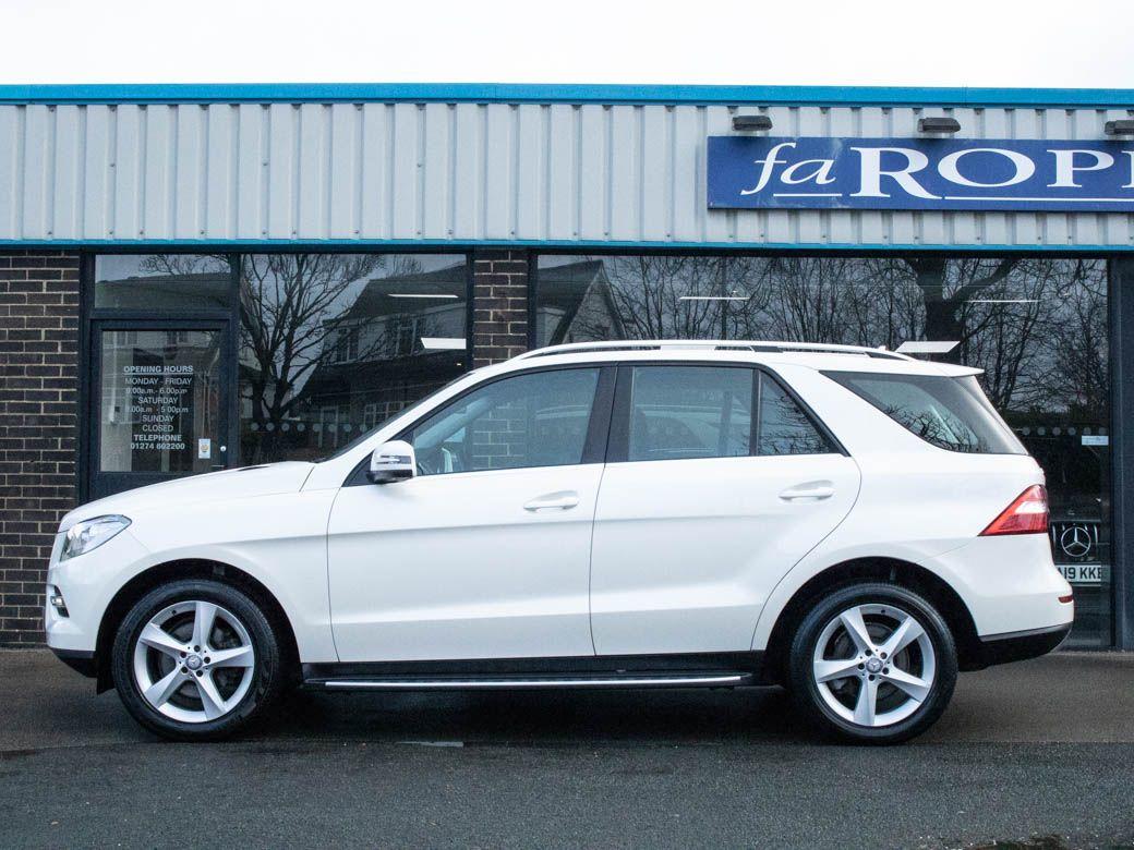 Mercedes-Benz M Class 2.1 ML250 CDi BlueTEC Special Edition Auto Estate Diesel Diamond White Metallic