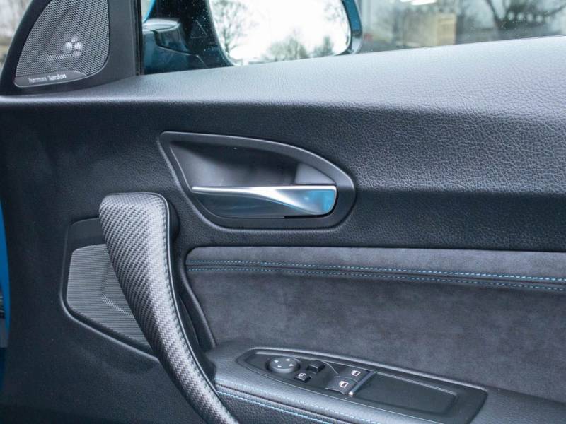 BMW M2   Registered:2020(70)