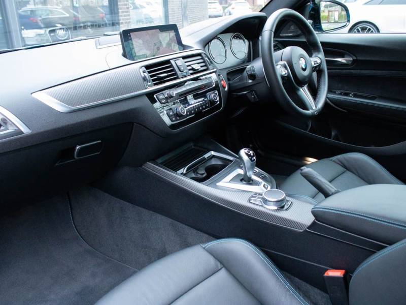 BMW M2   Registered:2020(70)