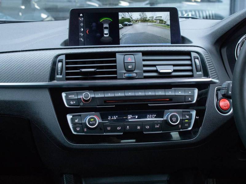 BMW M2   Registered:2020(70)