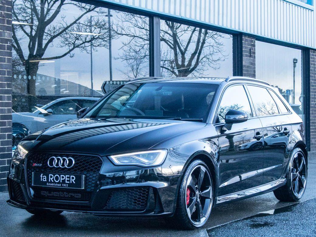 Audi RS3 2.5 TFSI RS3 quattro S-tronic 367ps Hatchback Petrol Mythos Black Metallic