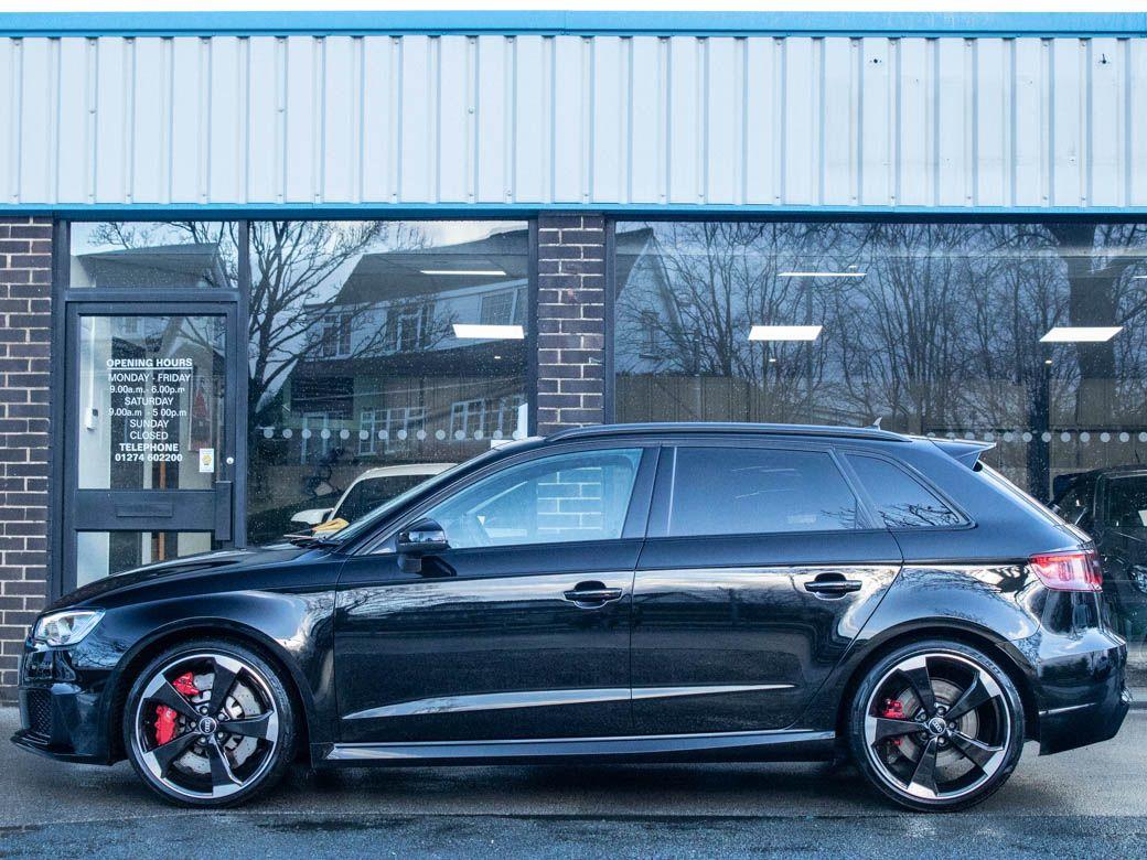 Audi RS3 2.5 TFSI RS3 quattro S-tronic 367ps Hatchback Petrol Mythos Black Metallic