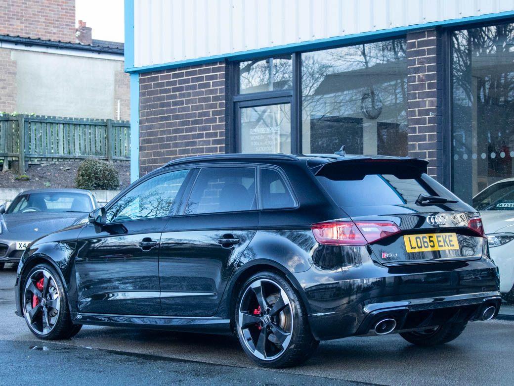 Audi RS3 2.5 TFSI RS3 quattro S-tronic 367ps Hatchback Petrol Mythos Black Metallic