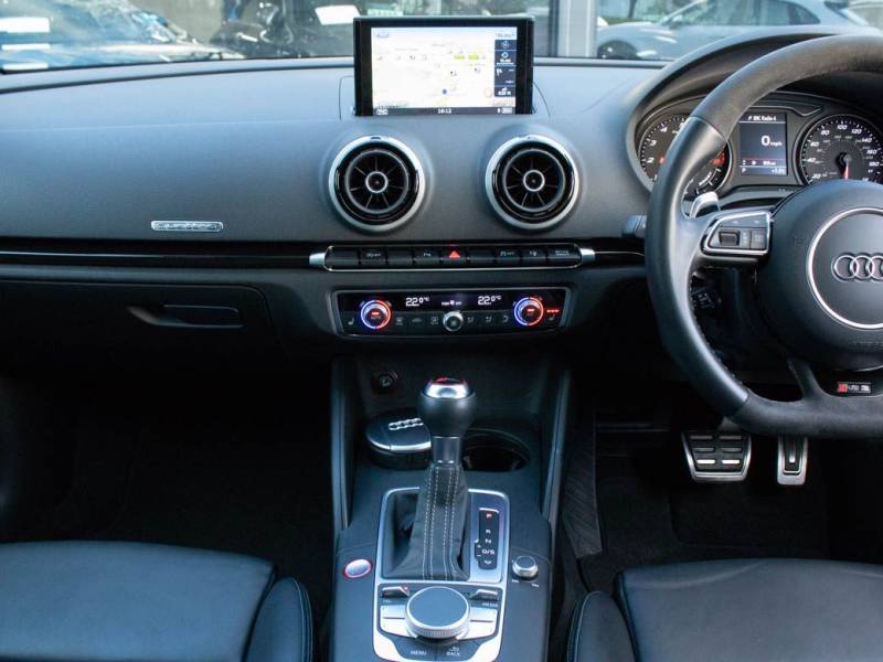 Audi RS3   Registered:2015(65)