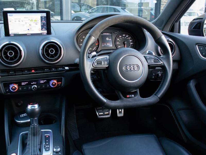 Audi RS3   Registered:2015(65)