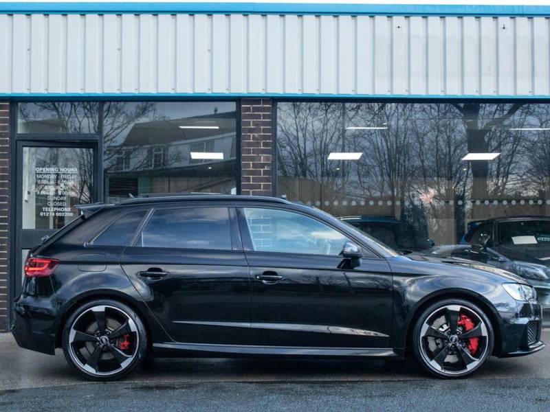 Audi RS3   Registered:2015(65)
