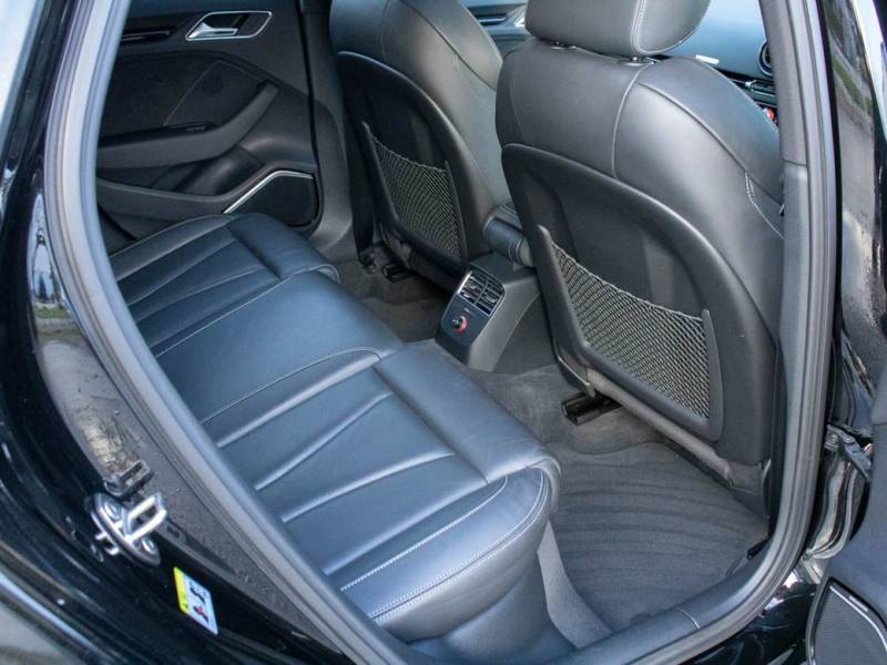 Audi RS3   Registered:2015(65)