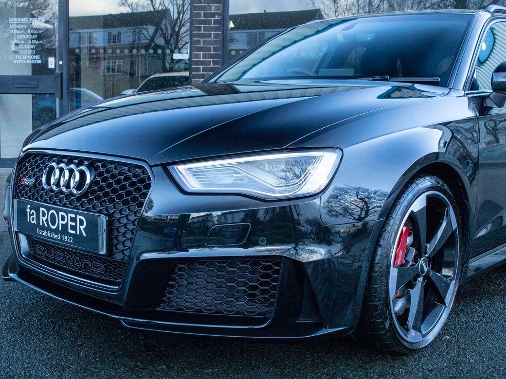 Audi RS3 2.5 TFSI RS3 quattro S-tronic 367ps Hatchback Petrol Mythos Black Metallic