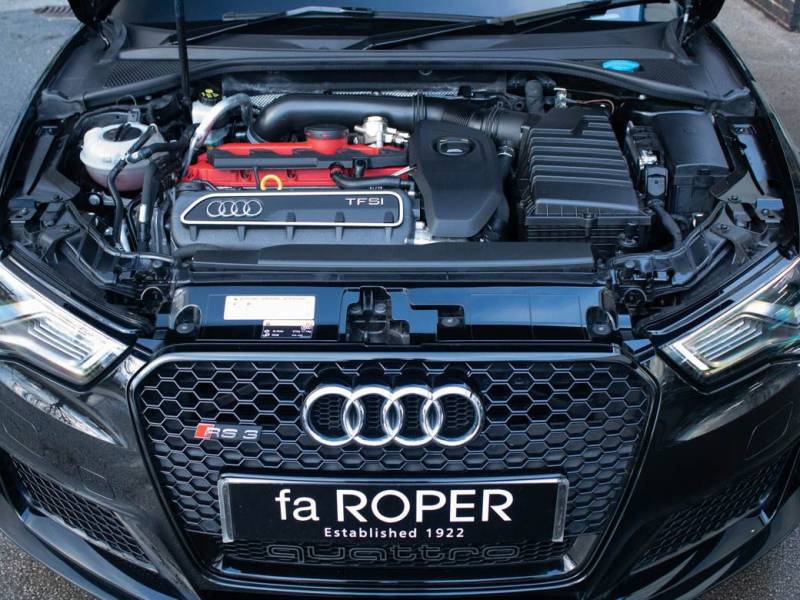 Audi RS3   Registered:2015(65)