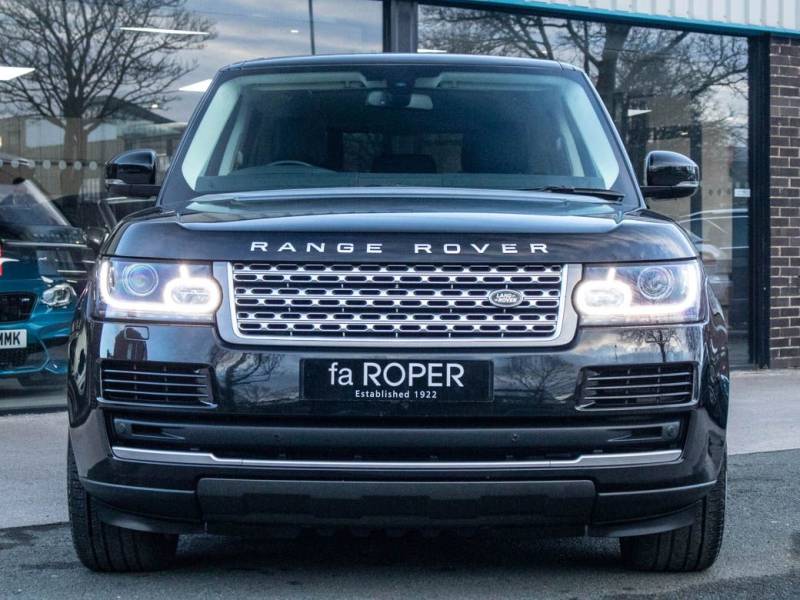 Land Rover Range Rover   Registered:2015(65)