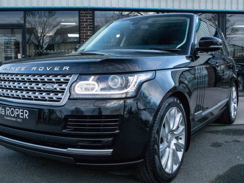 Land Rover Range Rover   Registered:2015(65)