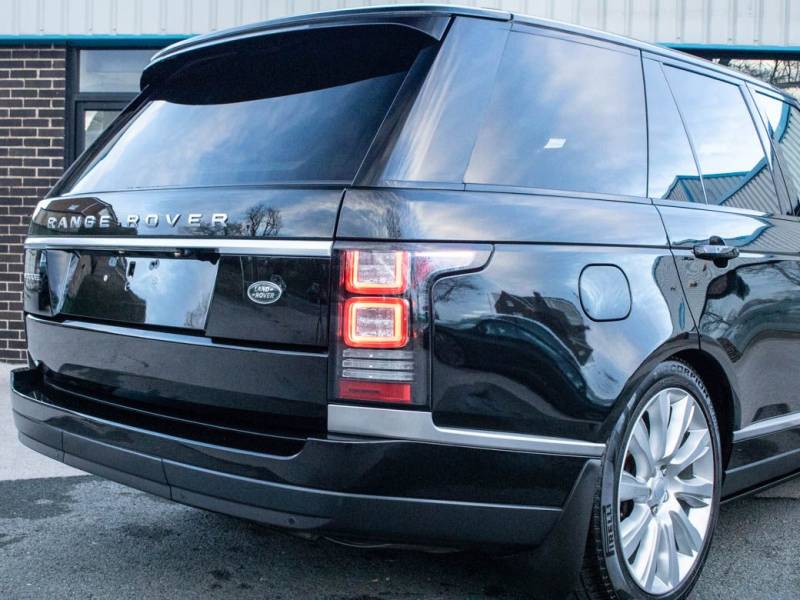 Land Rover Range Rover   Registered:2015(65)