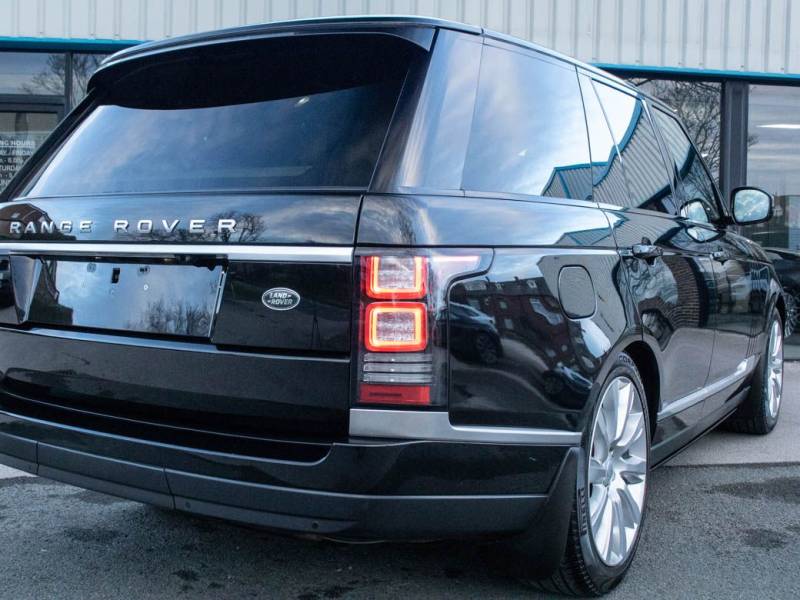Land Rover Range Rover   Registered:2015(65)