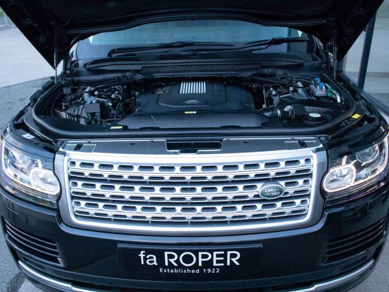 Land Rover Range Rover   Registered:2015(65)