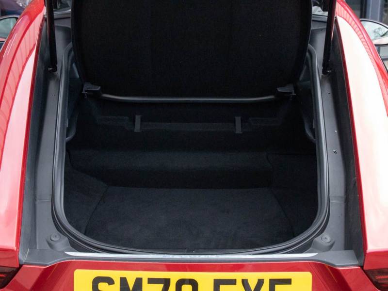 Jaguar F Type   Registered:2020(70)