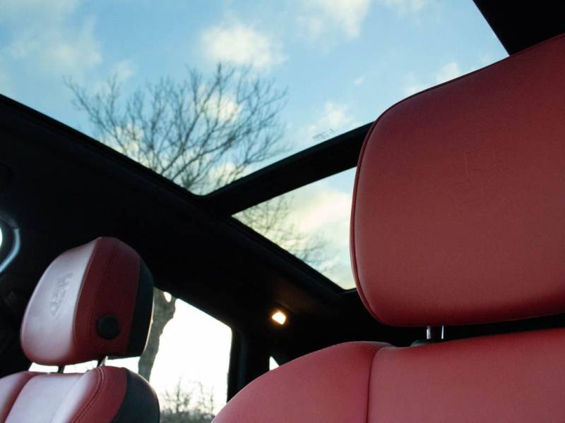 Porsche Macan   Registered:2016(65)