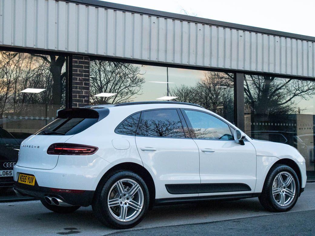 Porsche Macan 3.0TD V6 S AWD PDK Auto Estate Diesel White