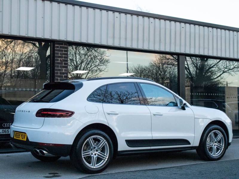 Porsche Macan   Registered:2016(65)