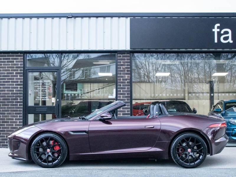 Jaguar F Type   Registered:2015(15)