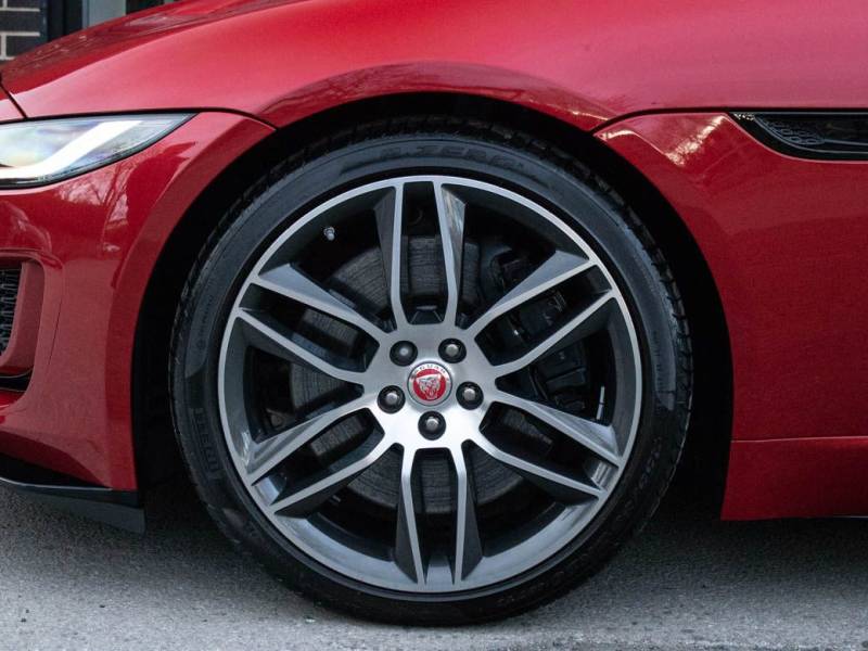 Jaguar F Type   Registered:2020(70)