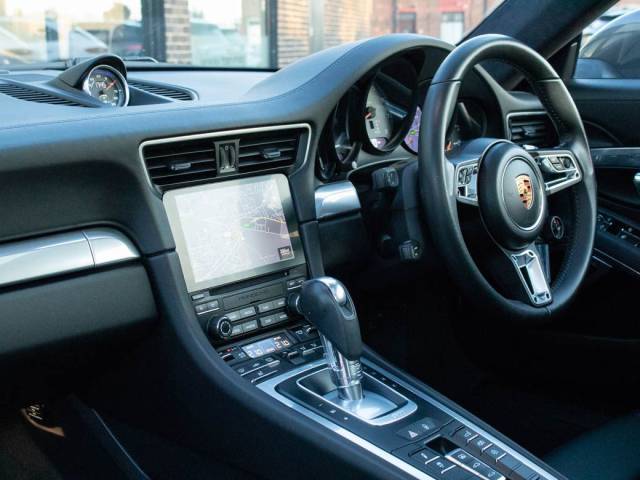 2016 Porsche 911 991 3.0T Carrera 4S Coupe PDK 420ps