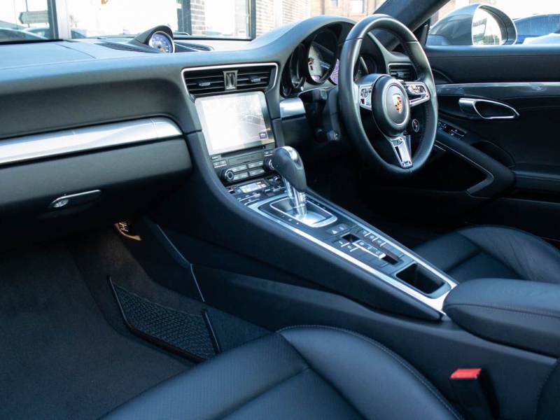 Porsche 911   Registered:2016(16)