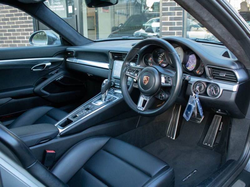 Porsche 911   Registered:2016(16)