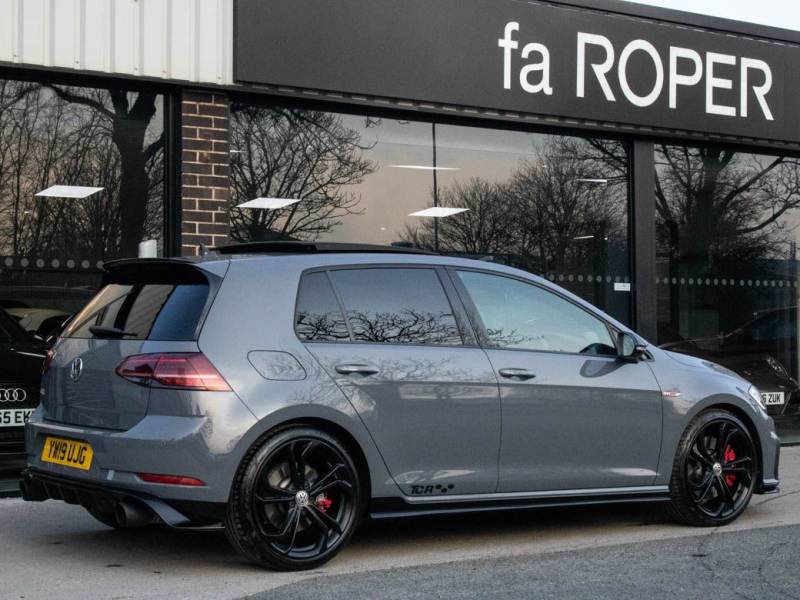 Volkswagen Golf   Registered:2019(19)