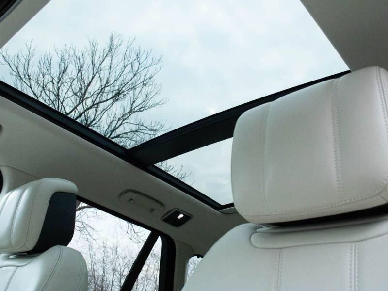 Land Rover Range Rover   Registered:2018(18)