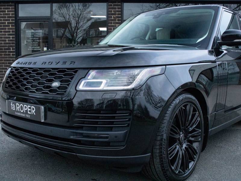 Land Rover Range Rover   Registered:2018(18)