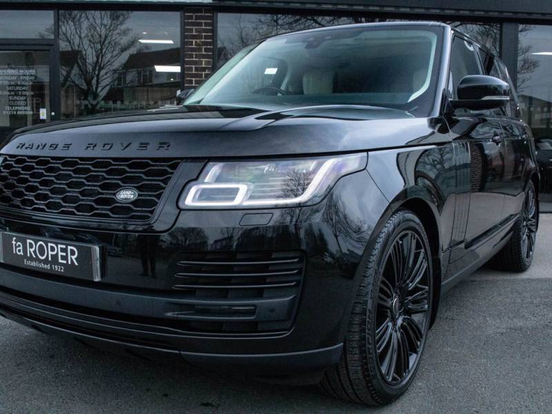 Land Rover Range Rover   Registered:2018(18)