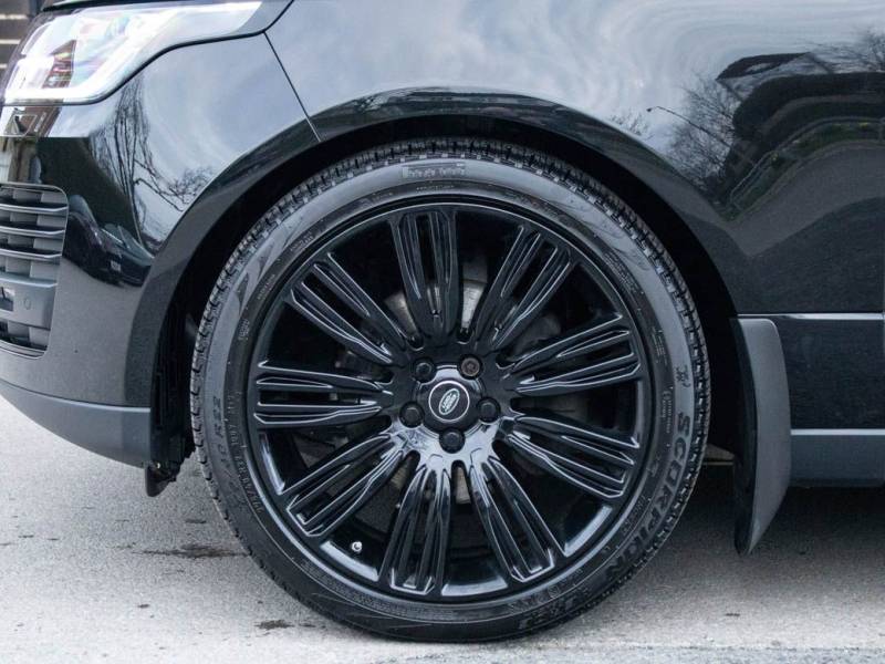 Land Rover Range Rover   Registered:2018(18)