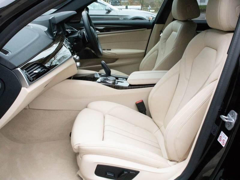 BMW 5 Series   Registered:2020(20)