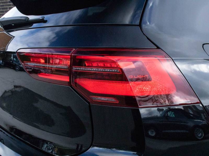 Volkswagen Golf   Registered:2021(21)