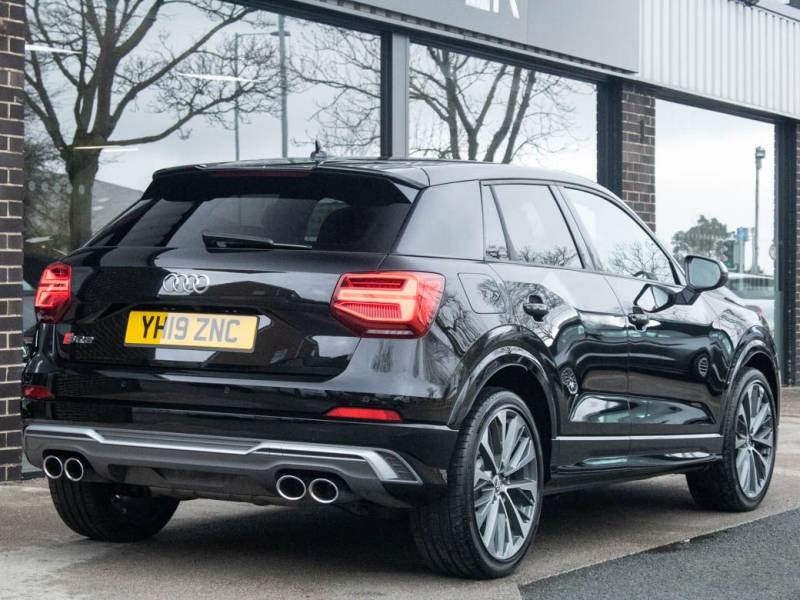 Audi SQ2   Registered:2019(19)