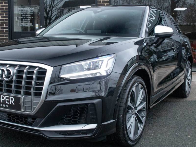Audi SQ2   Registered:2019(19)