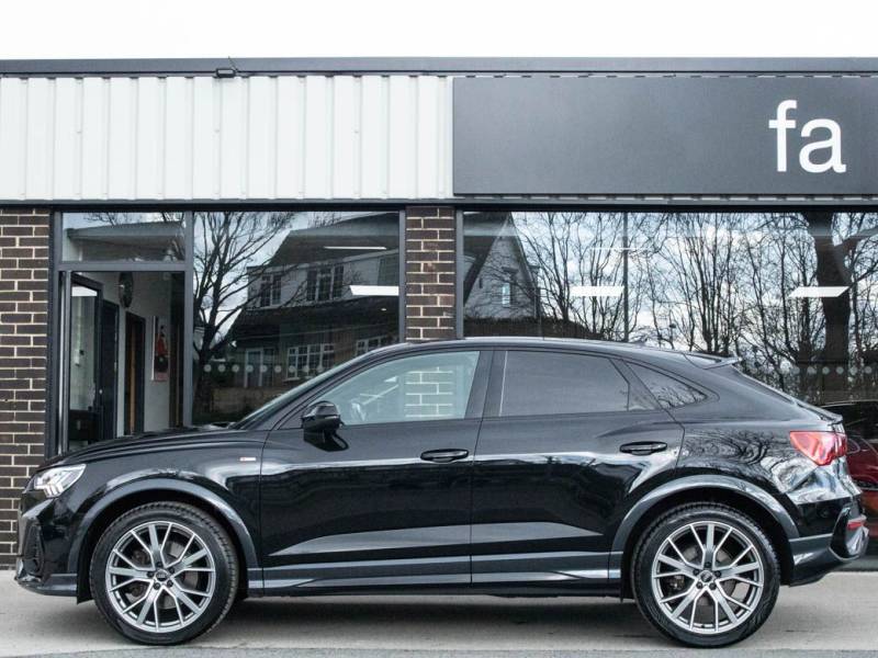 Audi Q3   Registered:2020(20)
